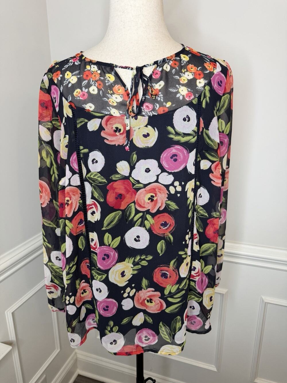 Lane Bryant Long Sleeve Blouse Size 20 Black With Multicolor Flowers Lined
